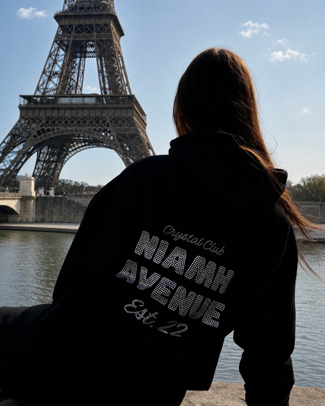 Niamh Avenue Crystal Hoodie - Black